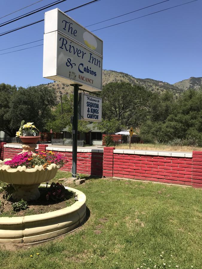The River Inn スリー・リバーズ エクステリア 写真